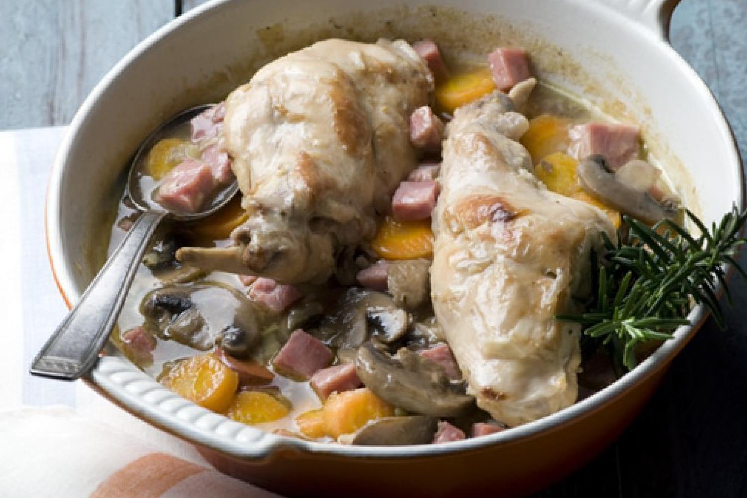 Lapin chasseur au vin blanc